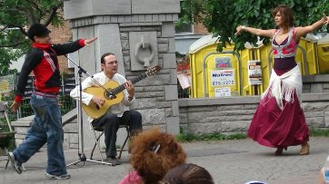 Flamenco con Fusion 
dancers