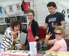 volunteers
hard at work at Beer Tent